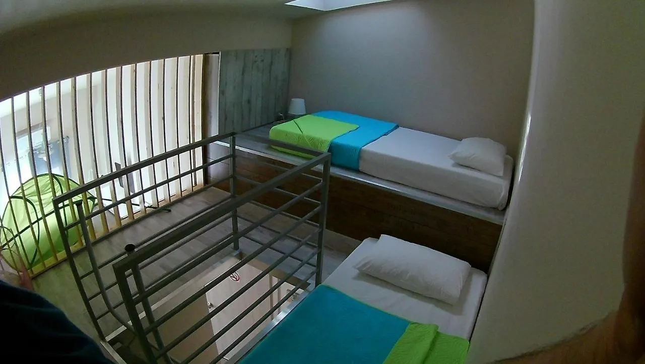 Kostas Family Rooms Stavros  Grekland